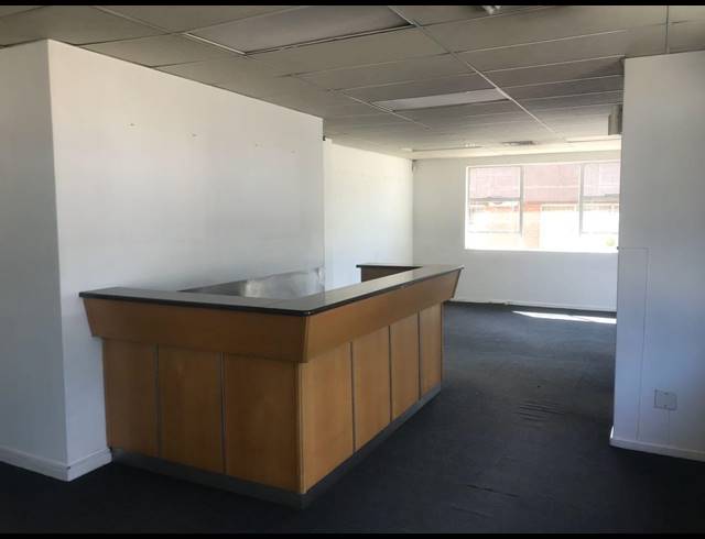 519M² WAREHOUSE TO LET IN KEW